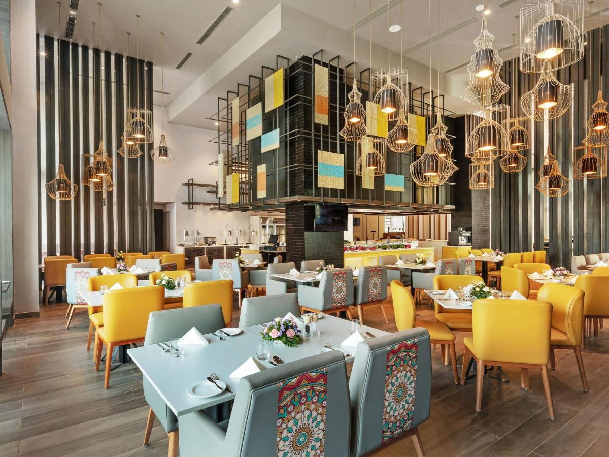 Grand Mercure Ahmedabad Gift City - An Accor Hotels Brand Гандинагар Экстерьер фото